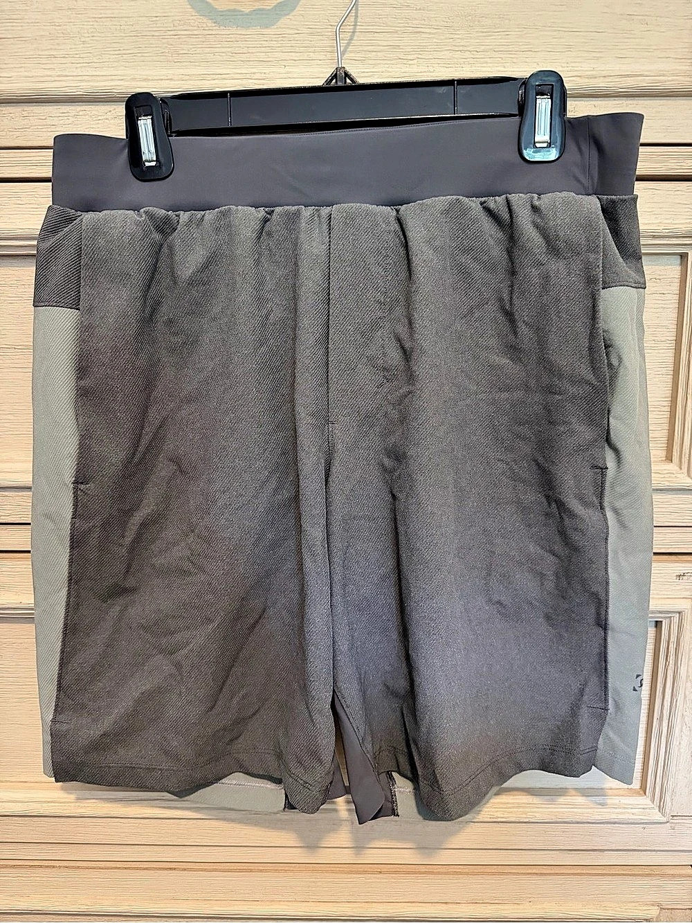 Lululemon Men's Athletic Shorts in Gray
